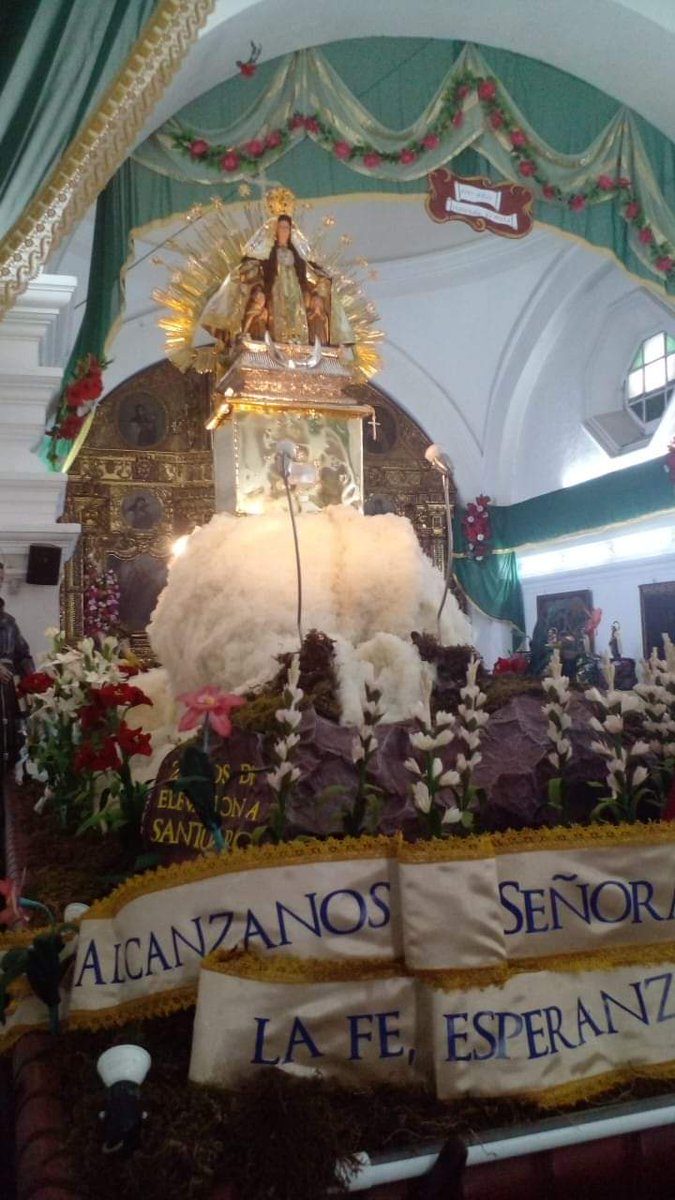ProcesionesGuat's tweet photo. Así luce en su anda Procesional la Virgen del Cerrito del Carmen, que saldrá en su tradicional procesión hoy 16 de julio a las 15:00 hrs. https://t.co/REvo9KirXZ