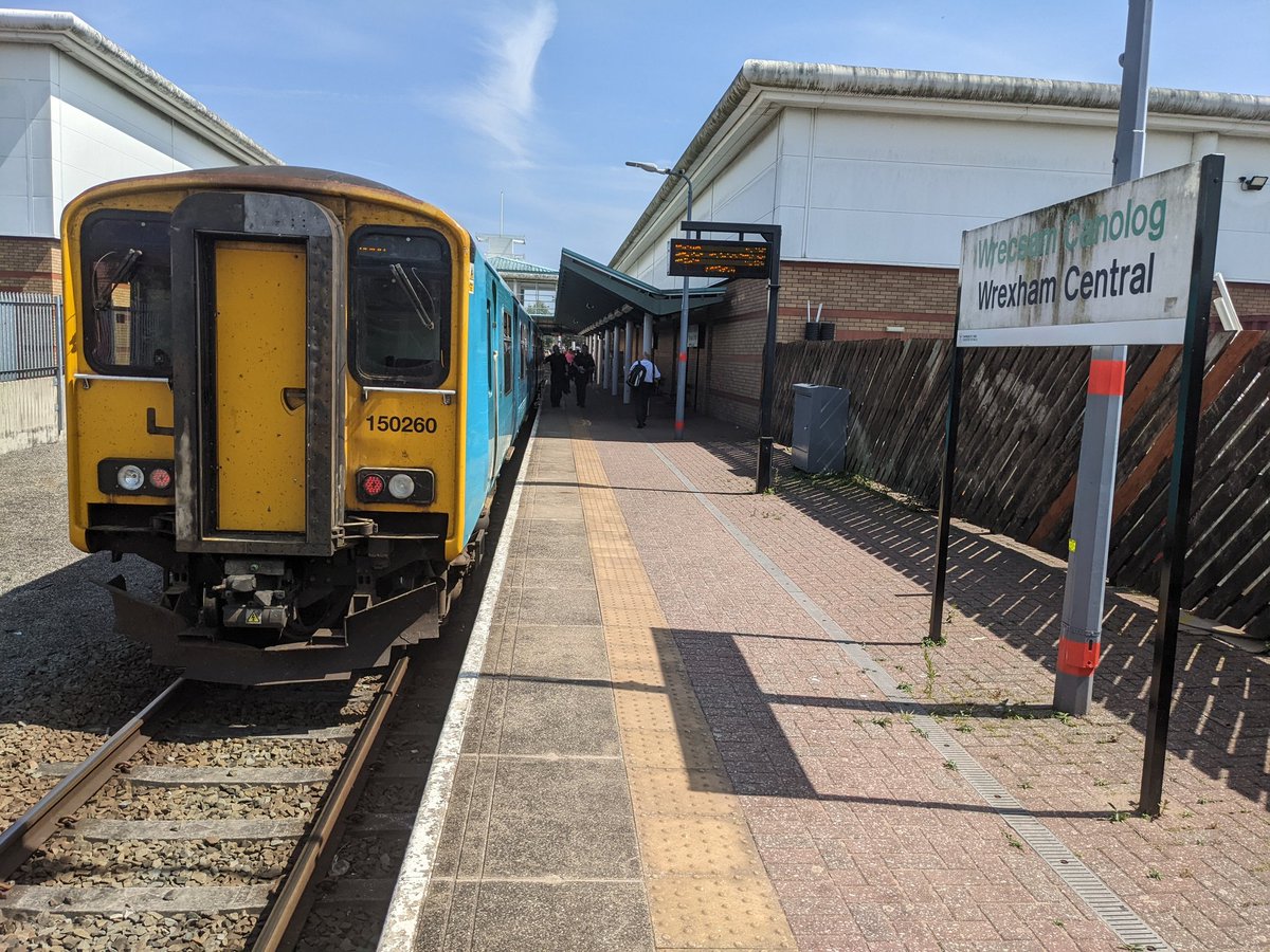HighSpeed_H's tweet image. Wrexham Central ✅

#BorderlandsLine  ✅

Time to head home....

@tfwrail #TwitterGuardOnTour #railway #railways #railwaystation