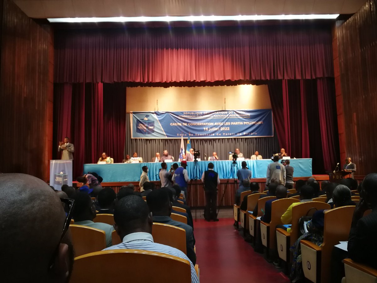 NicholasKabanga's tweet photo. J'ai, cet avant-midi, représenté mon Parti politique, @EccoOfficiel, au Cadre de concertation avec les Partis politiques, organisé par la @cenirdc, en prévision des élections de 2023. Je salue le leadership de l'actuelle Équipe de la centrale électorale. #RwandaIsKilling #Nek https://t.co/NzvFPvDvwy