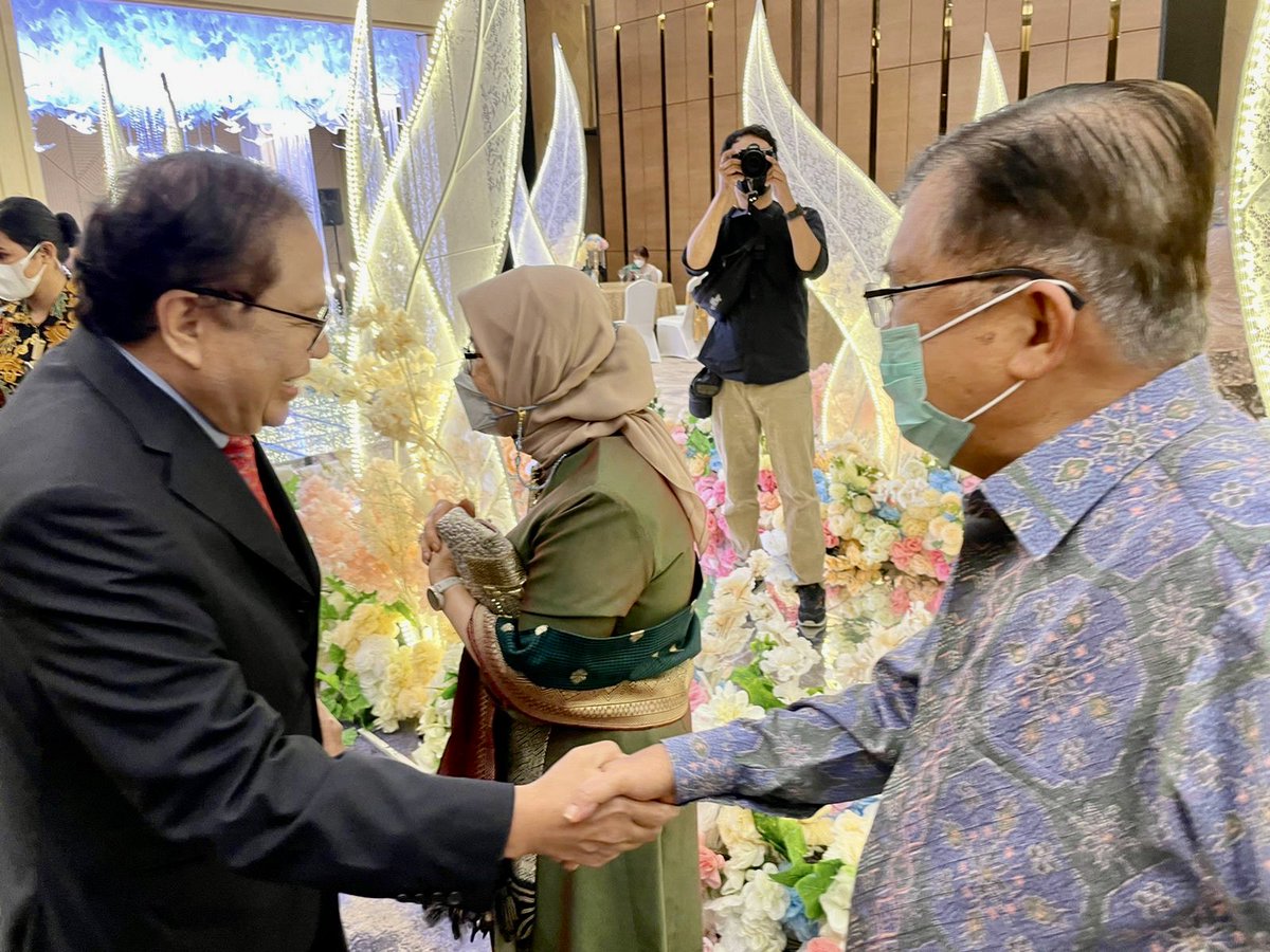 Yayasan Inisiatif Rizal Ramli tweet media