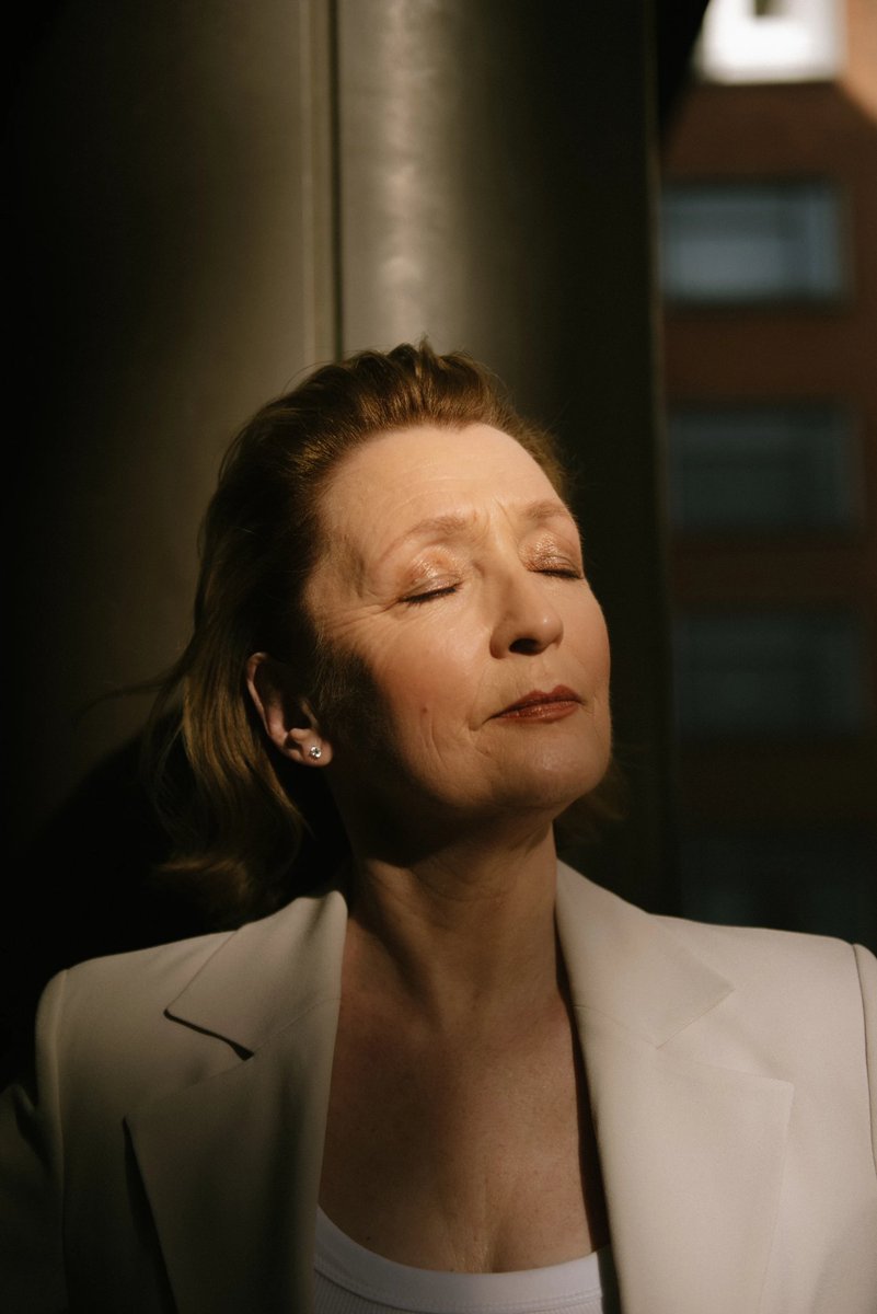 wolfoftheriver's tweet photo. Lesley Manville for LA Times 🤍 https://t.co/nmn7vZKNUz