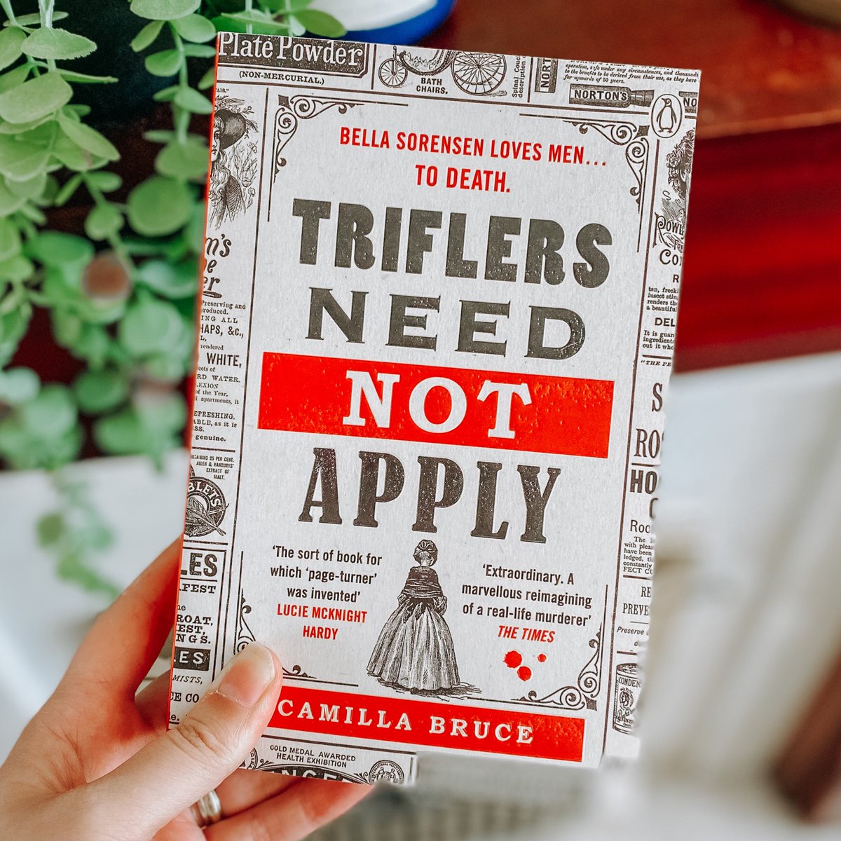 italktogh0sts's tweet image. Thank you @MichaelJBooks for this copy! Already on Chapter 3 and I’m hooked. 

#bookblogger #neblogger #booktwt