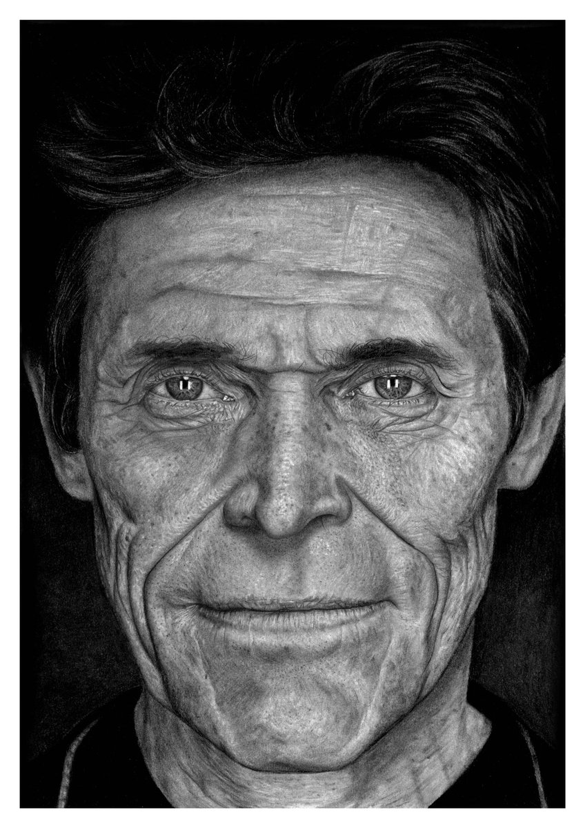 stevenraee_'s tweet photo. I’m happy to share my latest drawing I recently finished of the actor, Willem Dafoe. This has been one of the most challenging drawings I’ve worked on as I tried to push myself to make my drawings more realistic.

If you could share it, that would be much appreciated! https://t.co/RsxjU3B31U