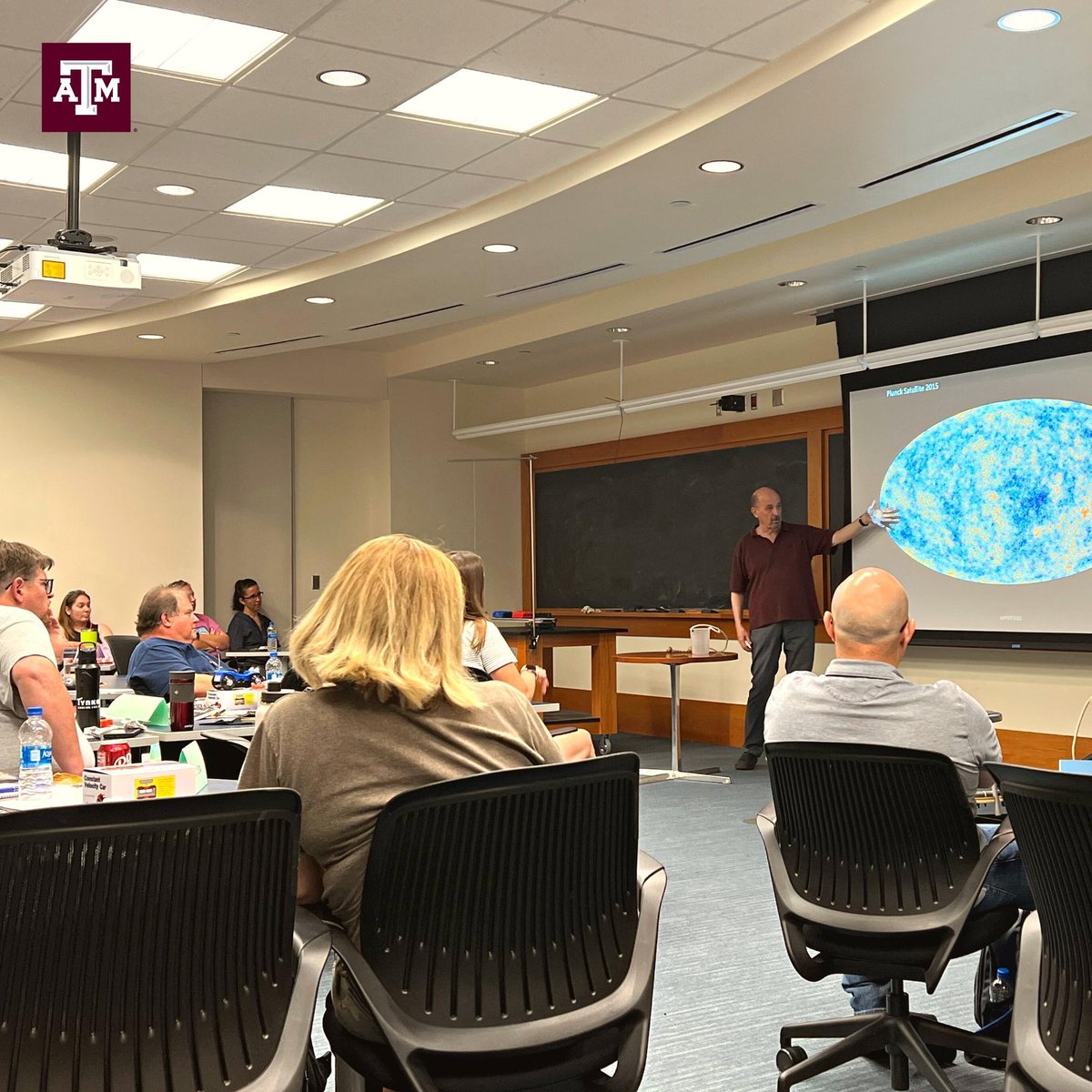 TAMUPhysAstr's tweet photo. The Mitchell Institute has successfully completed its 11th year of the Mitchell Institute Physics Enhancement Program (MIPEP). Thank you to those who participated and who made the program possible! #TAMU #MIPEP #Physics More info 👉 https://t.co/xURlqLUkoK https://t.co/mM1JelmZms