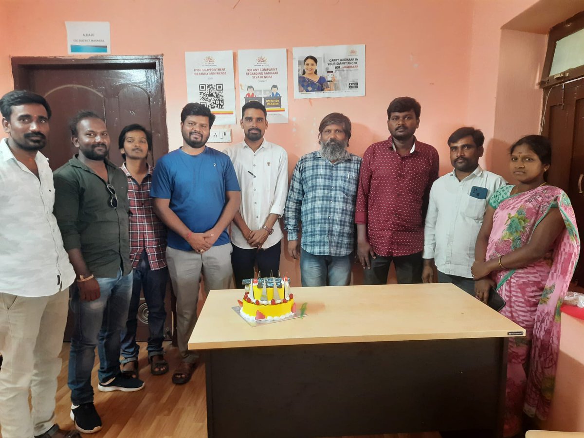Cscyeldurthy1's tweet photo. @dintya15 @AmidalaRaju @CSCTelangana @Arungou62841131 @rajakishore_j  To day our district CSC DIWAS Celebrations MEDAK DISTRICT https://t.co/JtyOWr8zcQ
