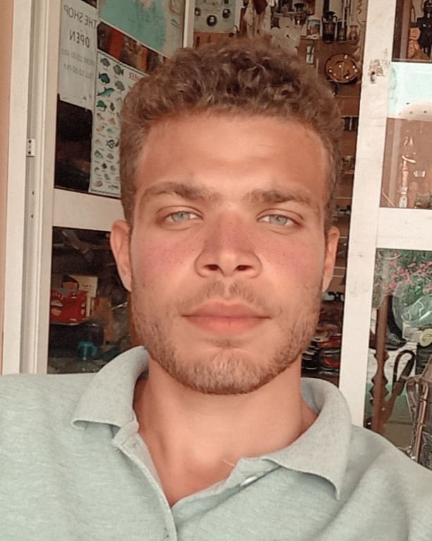 ebram44773763's tweet photo. كان نفسى حاجات كتير تكمل ..
بس يقينى انه لو خير كان كمل ! ♥️ https://t.co/f1GTqGG2ou