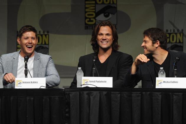 suebsg9's tweet photo. Photo from the panel, courtesy : https://t.co/8G5D9rTL4J
(The SDCC spam will finish tonight - hope it's not too unbearable for you! :-) ) posted 7/16/12 - 10 years ago today
@JensenAckles @jarpad @mishacollins #SDCC2012 https://t.co/97o36GQZsV
