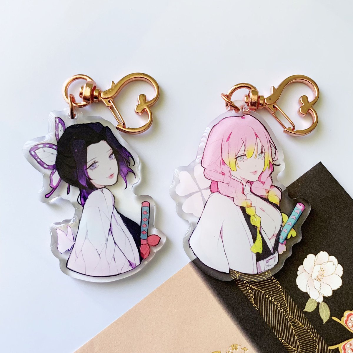 614S2_'s tweet photo. 🌺 shop opening + giveaway 🌺 

hihi my store is open! all my charms from cons are now available online✨ to celebrate i'm holding a worldwide giveaway - shop link and details ↓ https://t.co/gdOodKac9n