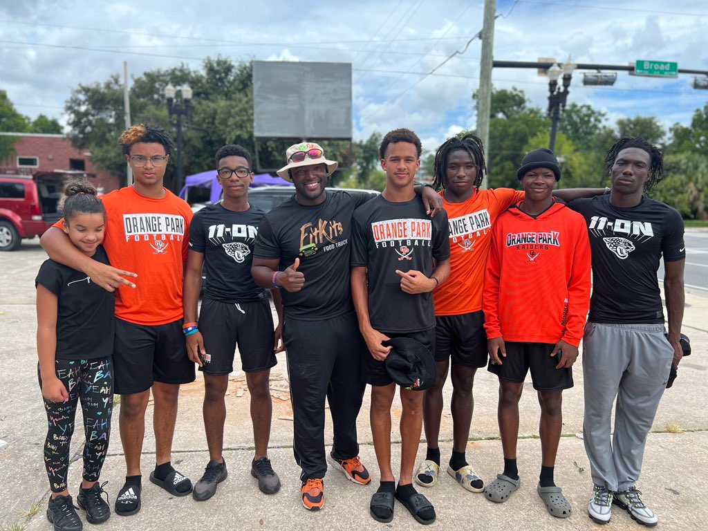 OPHS_FB's tweet photo. We could watch this all day! 🍊range Park in the Community.🧡🧡🧡
#TheRaiderWay https://t.co/W7Ta51nLro