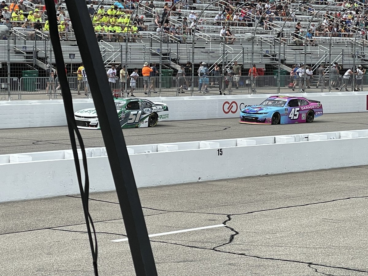 BossBeauties's tweet photo. The race is on!! Who’s watching? https://t.co/aBCcIwATVg