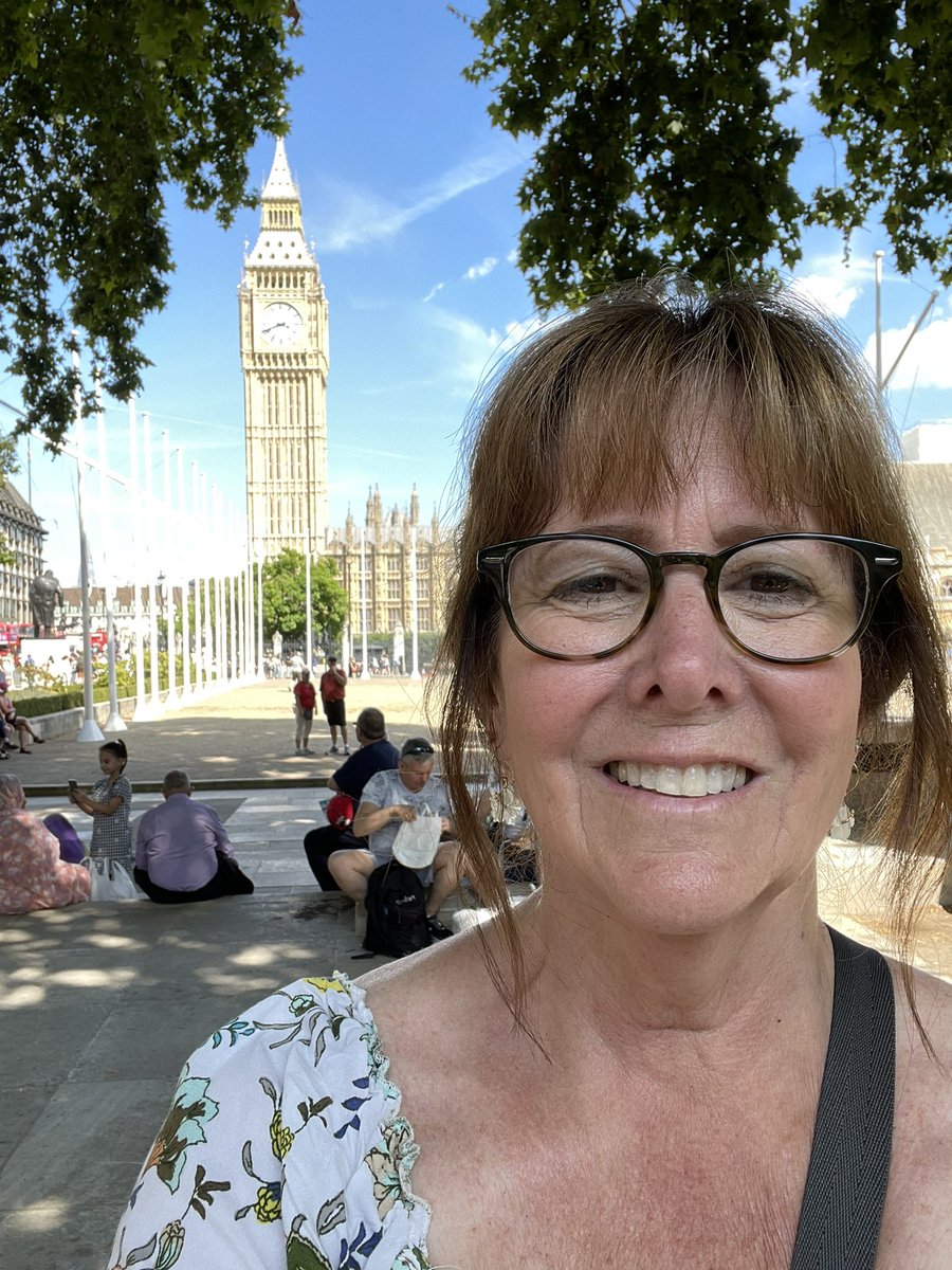 London is expecting record heat. I just arrived so I feel somehow responsible.