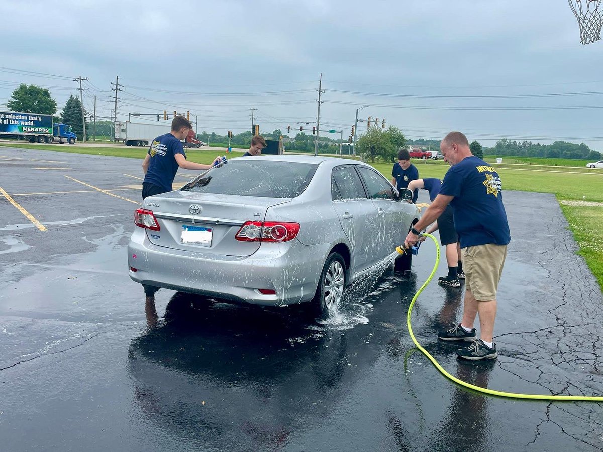 Kendall County (IL) Sheriff (@kcsheriff047) on Twitter photo Thank you to everyone who came out to support the Youth Academy car wash today! Overall, we raised over $500 for the program.
A special shout out and thank you to the <a href="/FoxValleyY/">Fox Valley Family YMCA</a> for hosting us! Thank you to everyone who came out to support the Youth Academy car wash today! Overall, we raised over $500 for the program.
A special shout out and thank you to the <a href="/FoxValleyY/">Fox Valley Family YMCA</a> for hosting us!