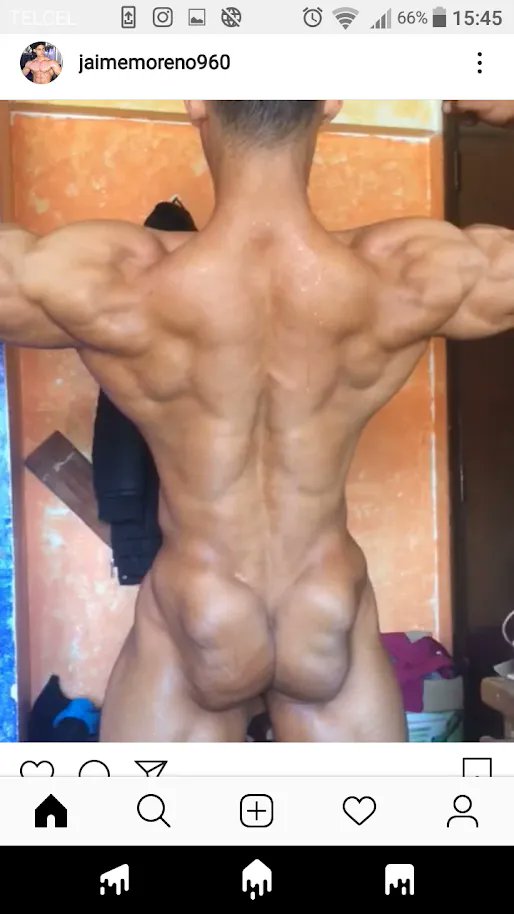 pdnonuevo's tweet photo. Cómo es un mamado? - Primero se fija uno en lo corrioso que está la masa muscular, eg. el suit que denota los pechos levantados vs la espalda y los muslos 😭 😍 😝 🤓 https://t.co/LQu5m7vpEK