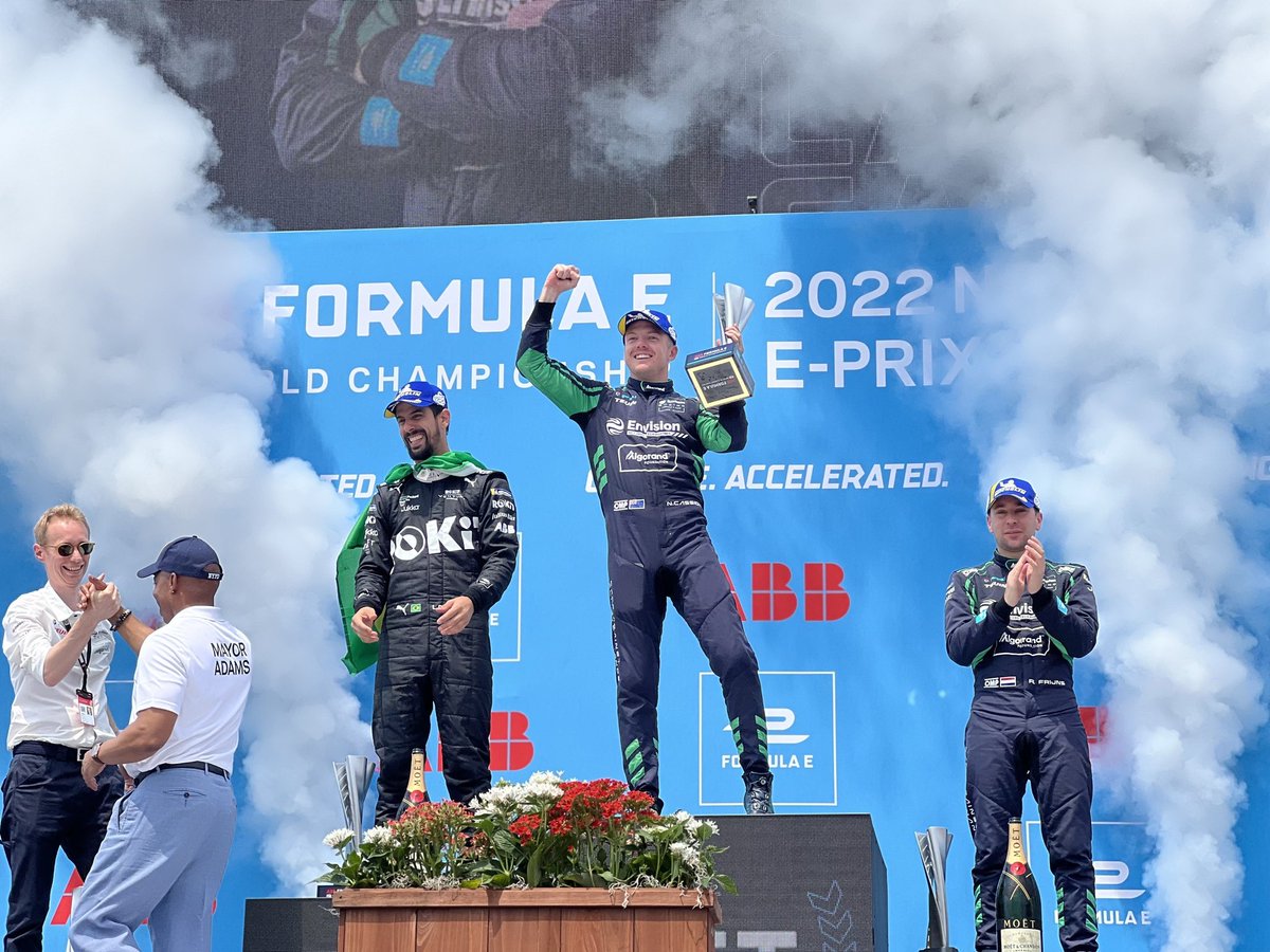AlgoFoundation's tweet photo. A short story by @Envision_Racing ..... https://t.co/RHqbxIy8a0