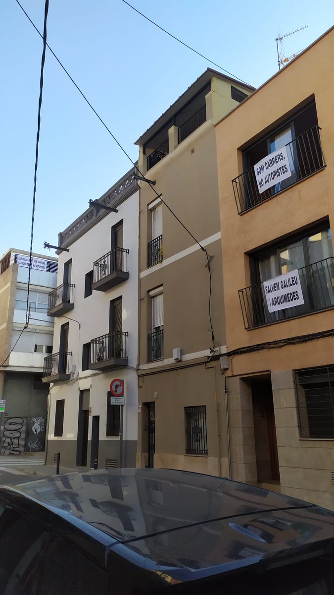 Ja tens la teva pancarta??
Si encara no la teniu la podeu demanar per email a salvemgalileuarquimedes@gmail.com  fins a final de mes de juliol. Ara en tenim 100 de penjades però en calen moltes més!!! Ànims que tots junts som més forts💪💪