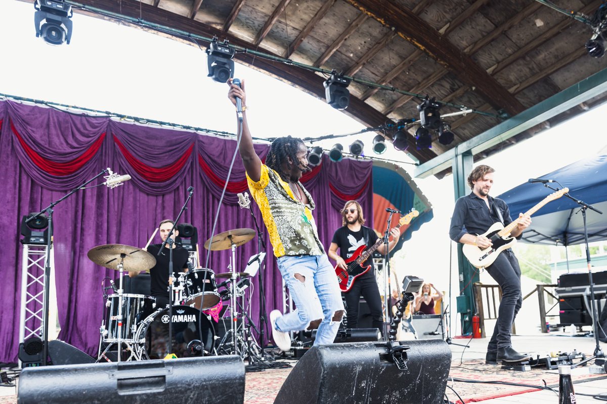 Yo! Only one week until I’m back in Trumansburg, NY for the 30th Annual Finger Lakes GrassRoots Festival 🤙🏾

I’ll be playing Saturday on the infield stage - come thru! 

Tickets and more info at GrassRootsFest.org