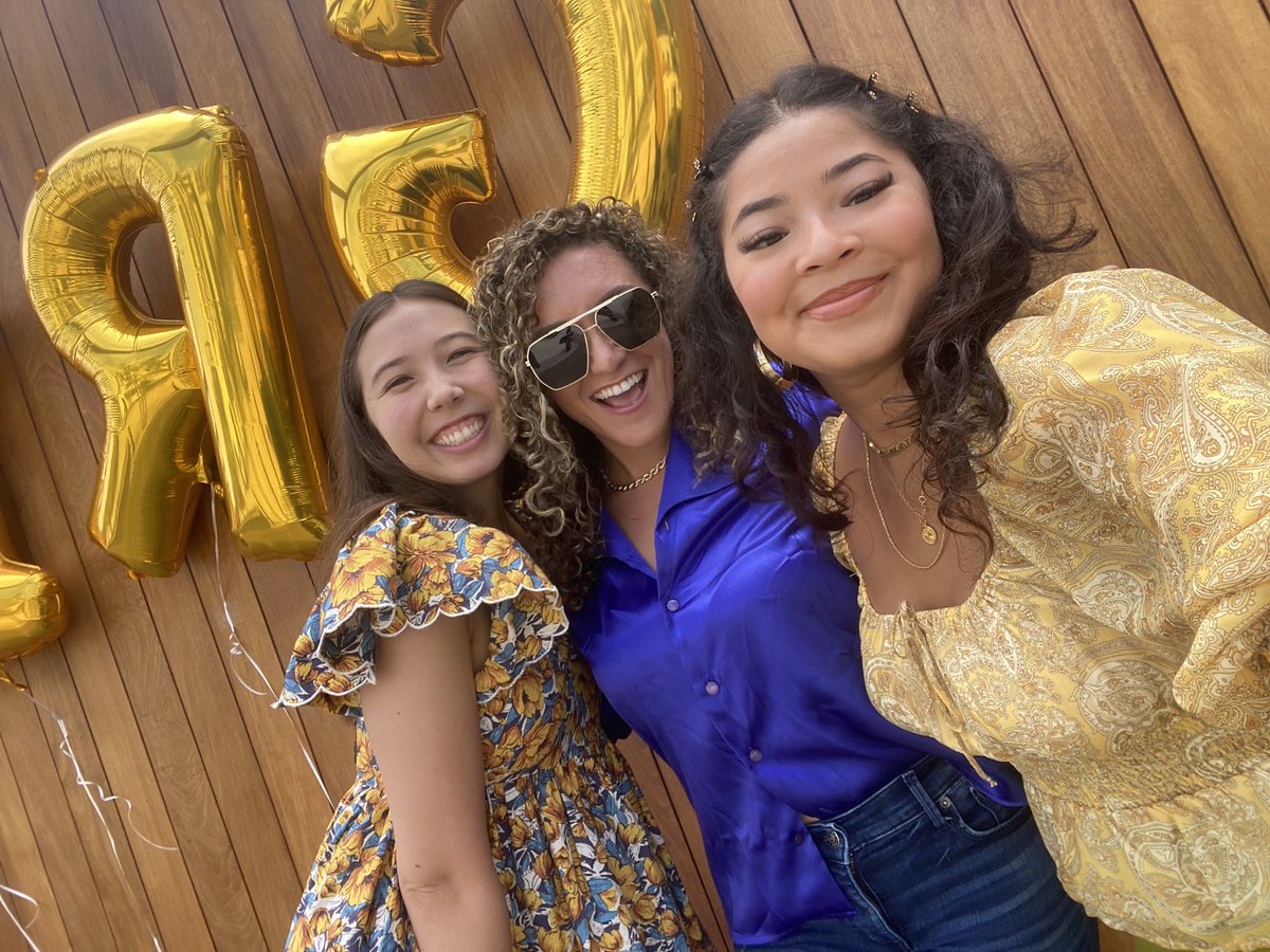 melody__estrada's tweet photo. Kicking off the @GRID110 #summerparty hosted by one of our Griddies and with several Griddie vendors! Can’t wait to see many of you. 

Vendors: @fdfunnelcakes @theplantchica #burritobreak and others! Follow along today! https://t.co/SBYC9ZUKVv