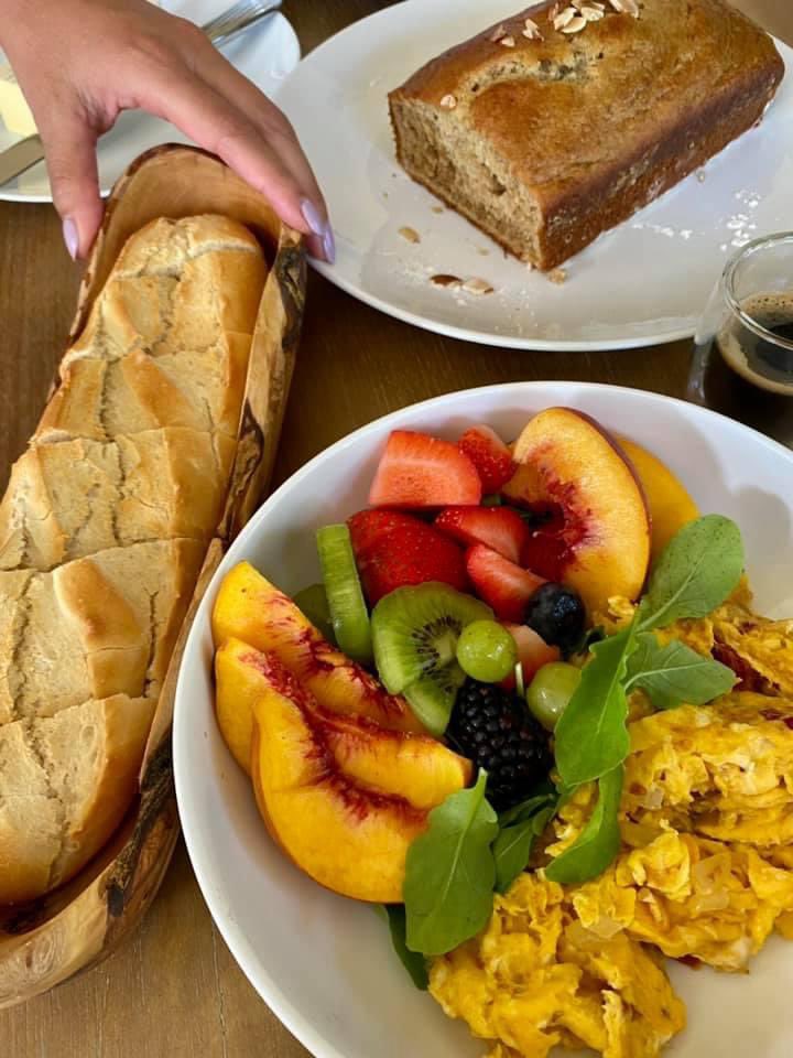 DouglasDiggle's tweet photo. First we eat, then we do everything else. https://t.co/XUvvGoCHMT