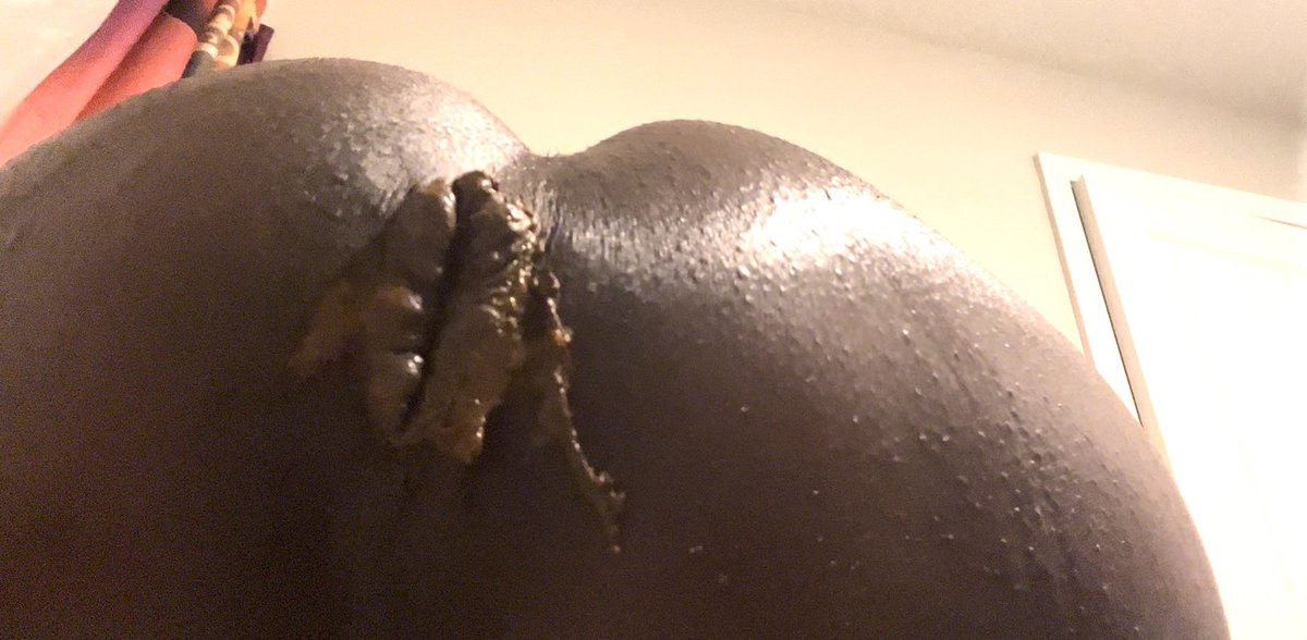 SuspiciousEx's tweet photo. Chocolate covered hole. If you’d lick this shitty hole, retweet 😈🐷���CHOCOLATE LIPS 💋. #shitpig #shiteater #scat #toiletgay #pig #shitporn #nastysex #freak #humantoilet https://t.co/OX3jX2MXZd