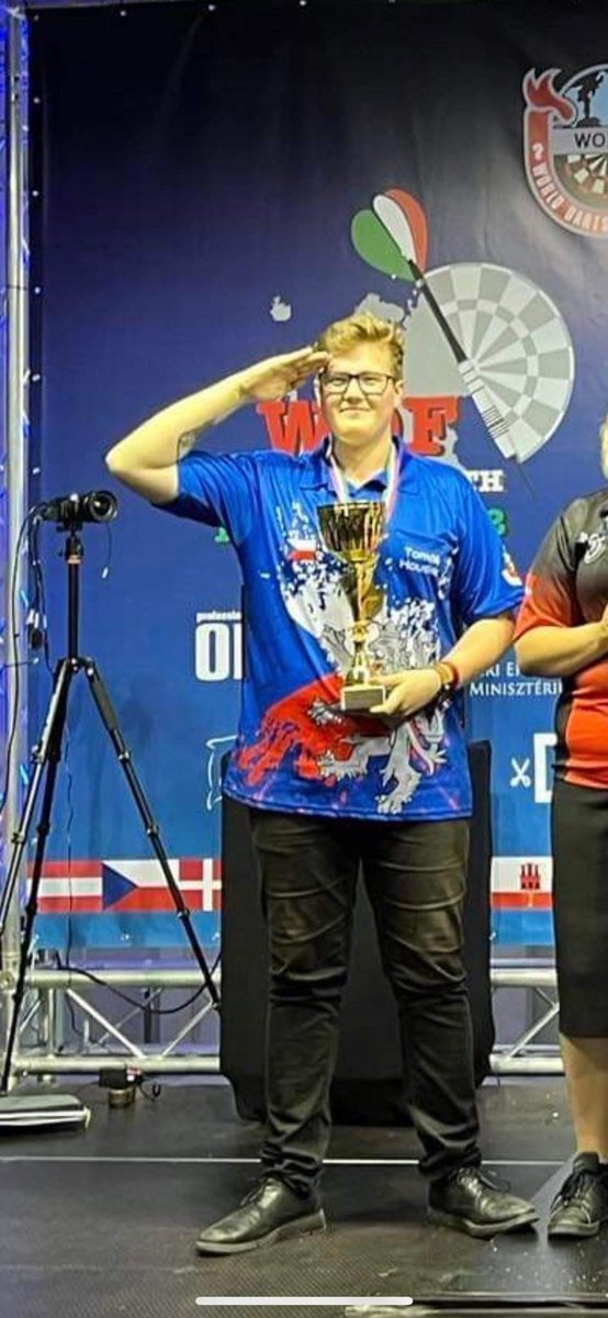 Tomáš Houdek tweet media