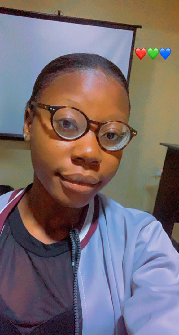 S_h_a_bs's tweet photo. Nigerian ladies are beautiful, kindly follow me, I follow back 

#asuustrike #bnxn #pampam  #OsunDecides2022 #PereEgbi #big32 #valking #aregbe #goat #Oyetola_Lekansi  convenant university https://t.co/d39ESdOdBx