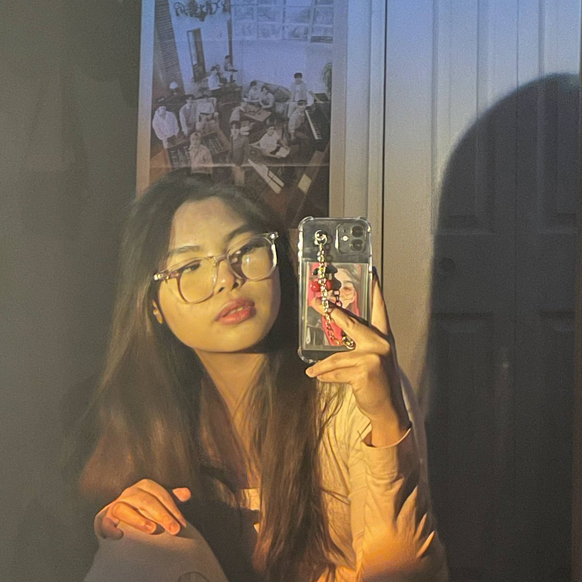 seungcherrymina's tweet photo. bittersweet 🌼 

#CaratSelcaDay #CSD #SEVENTEEN  #세븐틴  @pledis_17 https://t.co/7yDPSo2WVq