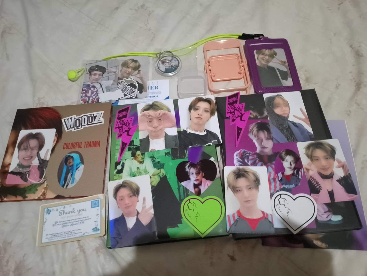 TattooMoSaLikod's tweet photo. Finally got a chance to unbox this parcels. Matagal-tagal na talaga siya saken haha, ngayon lang nagka-oras. thankk youu mga mami  @ACKyourservice and @BlueHeartPh my trusted shops nakauwing ligtas si cho mwaaa😚

#ACKyourserviceFeedbacks
#BlueHeartPHfeedbacks https://t.co/IYmWnFTuwx