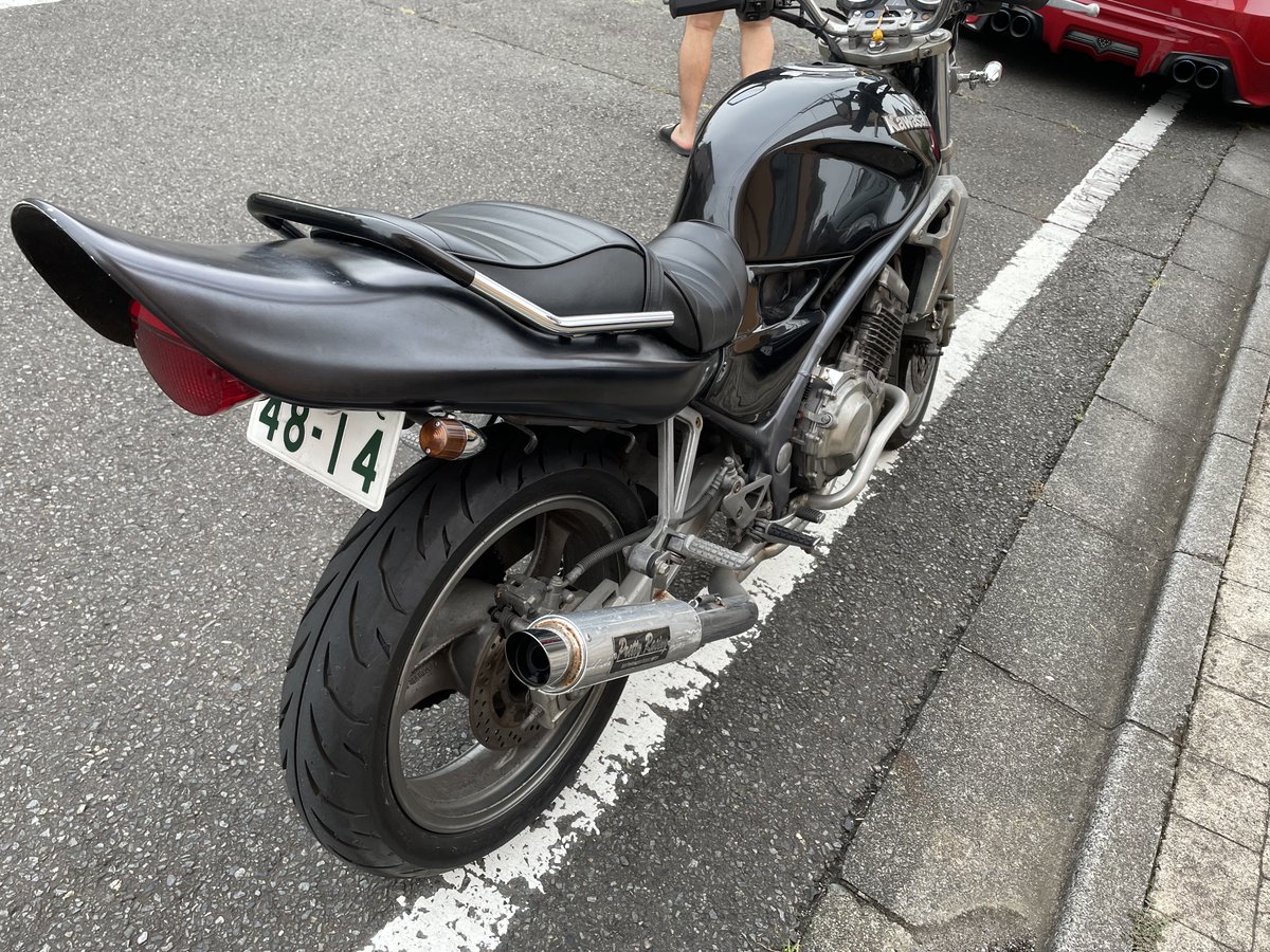 kentarosupeking's tweet photo. バリオス売ります

東京都町田市から
自賠責一年半付き

30万円
不具合
メーターカバー割れ
メーター不動
前左ウインカー外れてます。点灯します

#バイク売ります
#バリオス売ります https://t.co/MJv1pARRBv