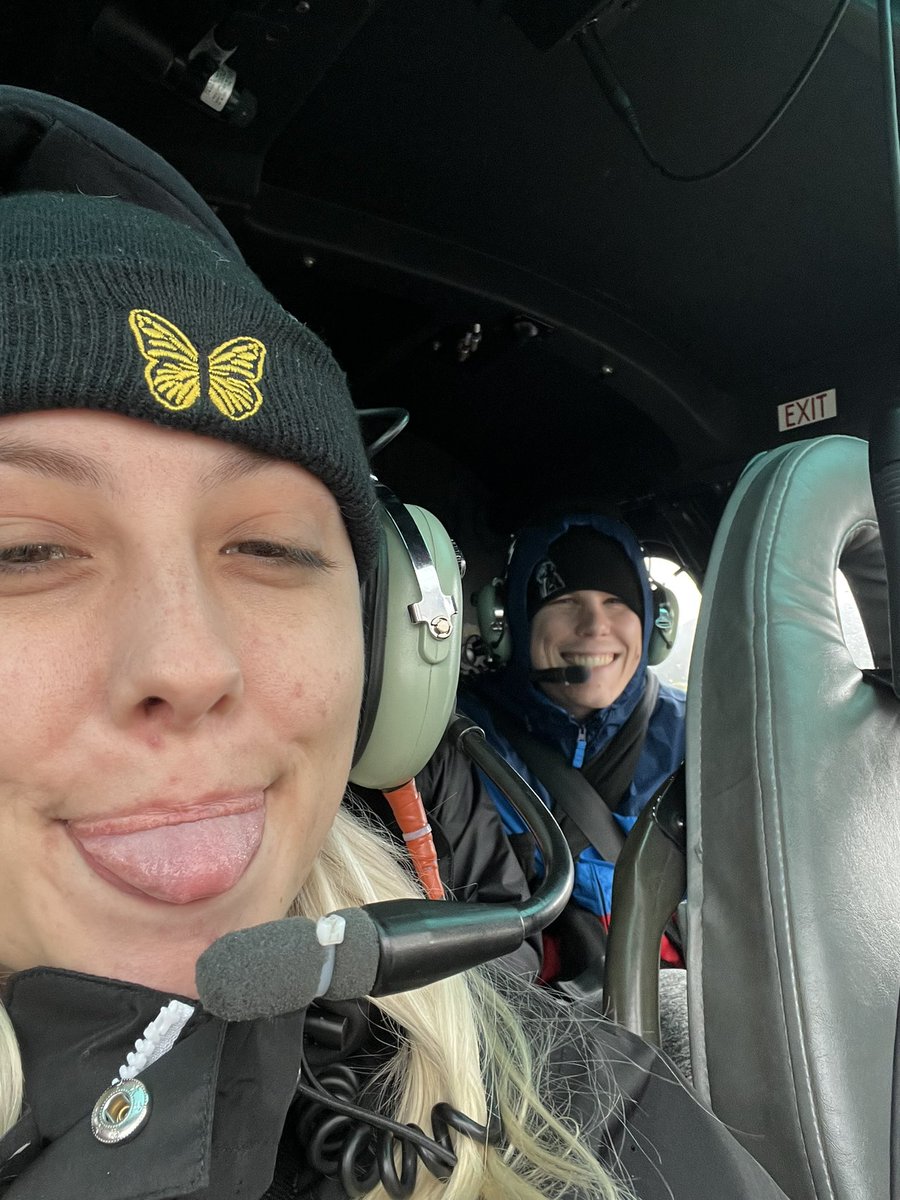 kaets_'s tweet photo. Just a couple of my favs from this past week 🧊🛳🇨🇦 https://t.co/KRDdARbCrS