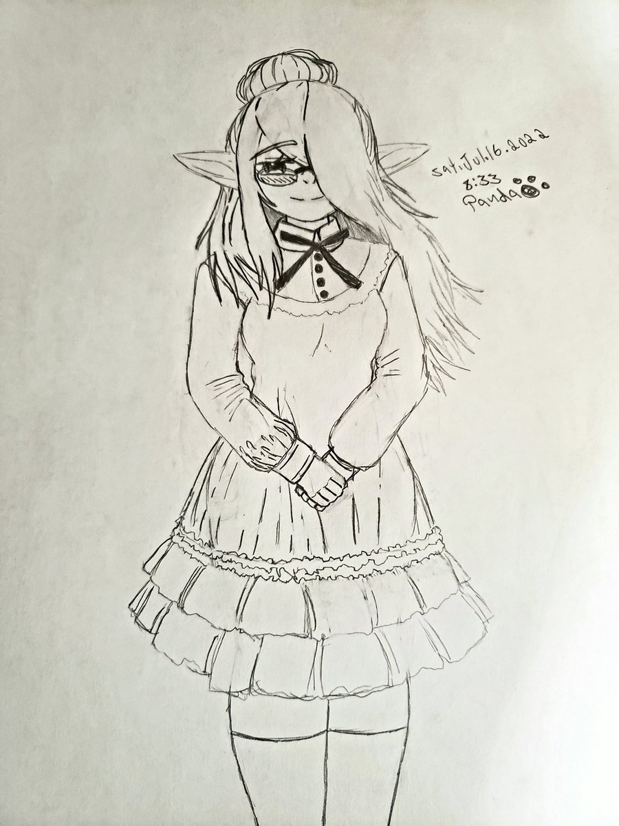 Here is a OC of mine I finished 
Drawing her just now