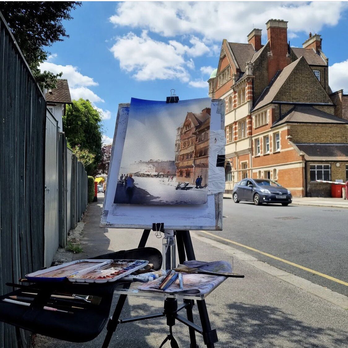 Beautiful backdrop for a beautiful painting! Thank you Inga Knysh for choosing our Village for this stunning piece. 
.
.
#WimbledonVillage #wimbledon #WimbledonCommon #londondesign #everypicturetellsastory #mysecretlondon #local #mytinyatlaslondon #prettycitylondon