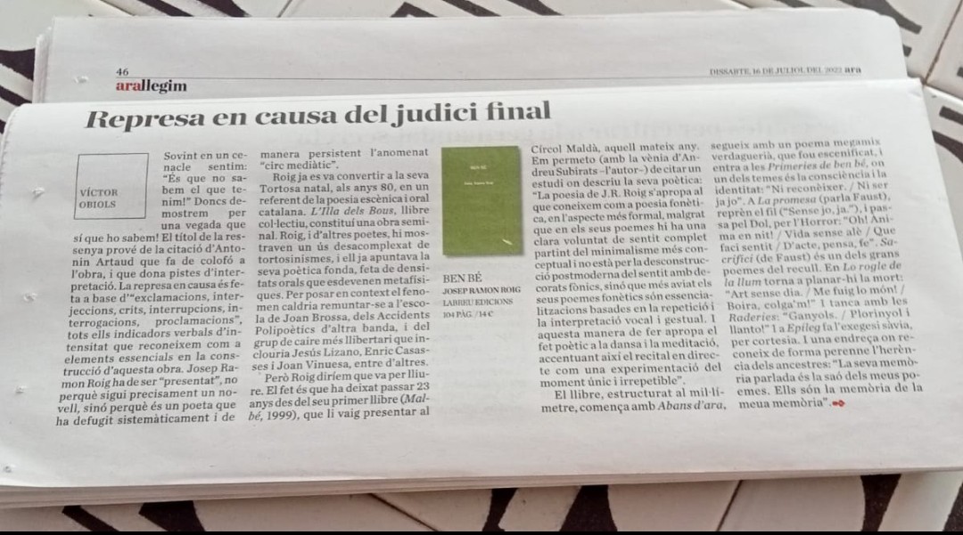 “La seva memòria parlada és la saó dels meus poemes. Ells són la memòria de la meua memòria” BEN BÉ de #josepramonroig <a href="/IdeosL/">L'ideós</a> a <a href="/ARAllegim/">Ara Llegim</a>

llegim.ara.cat/1_439af3?utm_s…

#benbé <a href="/victorobiols/">victor obiols</a>