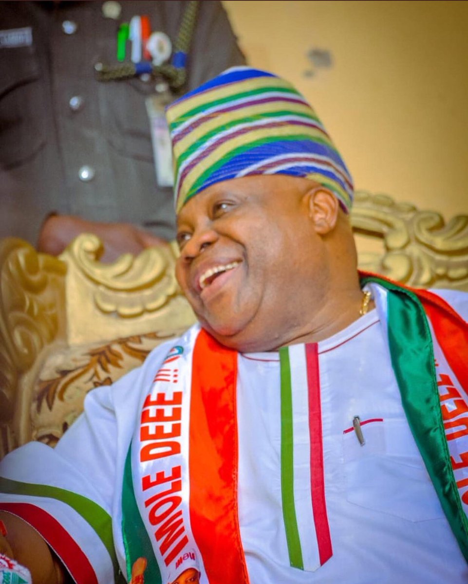 asefumartins1's tweet photo. You see the energy @davido 💖 is putting for his uncle. As youth we all need it to bring in our visionary optimistic president @PeterObi. Davido divines family over everything  "Congratulations Sir"  #OsunDecides2022 Portable "APC and PDP" https://t.co/2zfKDNUi65