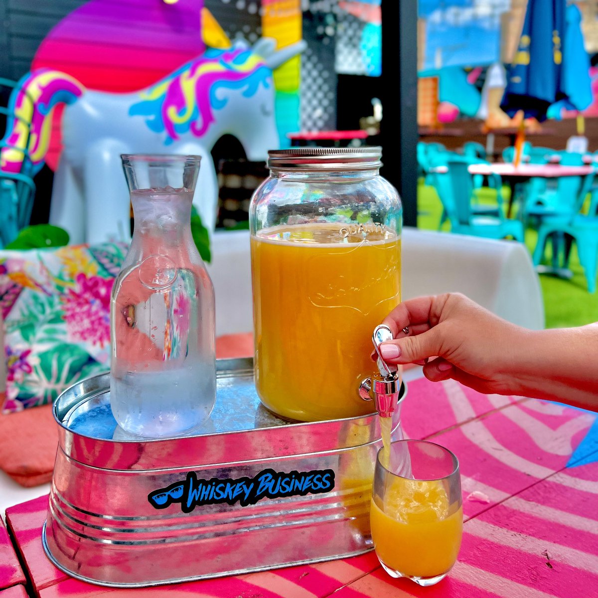 We love the weekends because that means it’s time to brunch! 🥂😎
Sat + Sun 11a-2p
#WhiskeyBusinessChi
 
📸: “FOMO” -  F*cking Oversized Mimosa Option

Reservations at Resy.com
Walk-ins welcome!