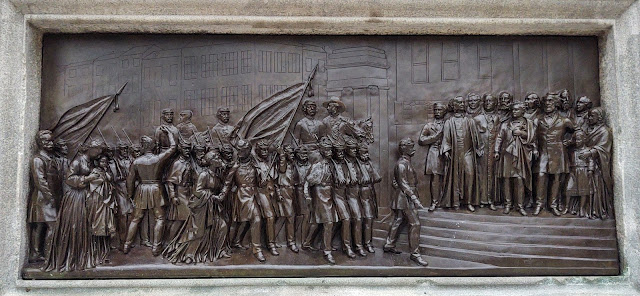 TheBostonIrish's tweet photo. Civil War hero Thomas Cass died from battle wounds on July 12, 1862. He came from #Ireland at 9 months old + lived in #Boston's North End. A statue honoring Cass in the #PublicGarden is along Boston's #irishheritagetrail. Cass is buried at @MountAuburnCem 
https://t.co/C8S3cZMGy7 https://t.co/wGIUvTAIji