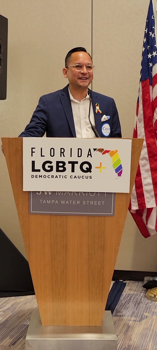 lgbtqdems's tweet photo. We were honored to hear from our LGBTQ+ KING @CarlosGSmith at #LeadershipBlue! 
#teamcarlos #wesaygay #wesaytrans https://t.co/RtRHvlD5x9
