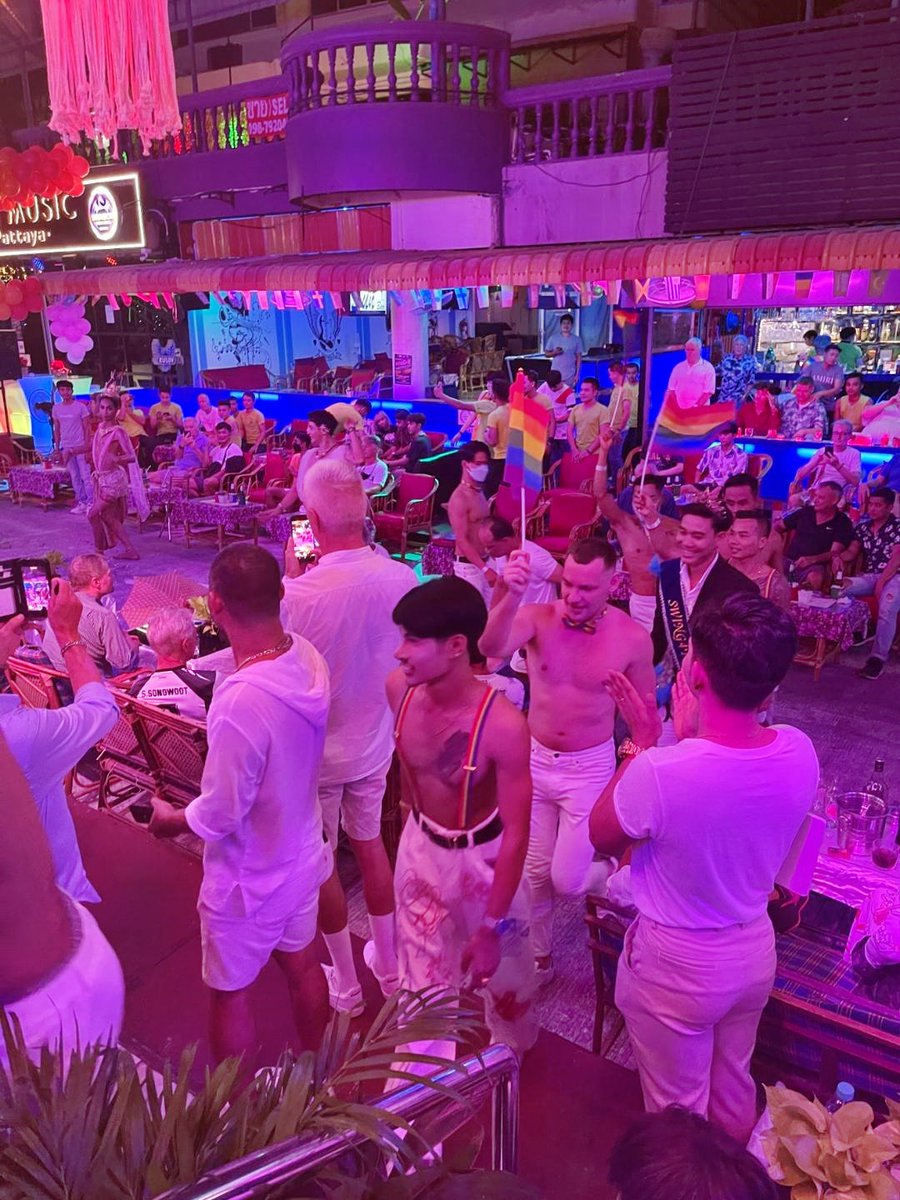@Home Bar Jomtien