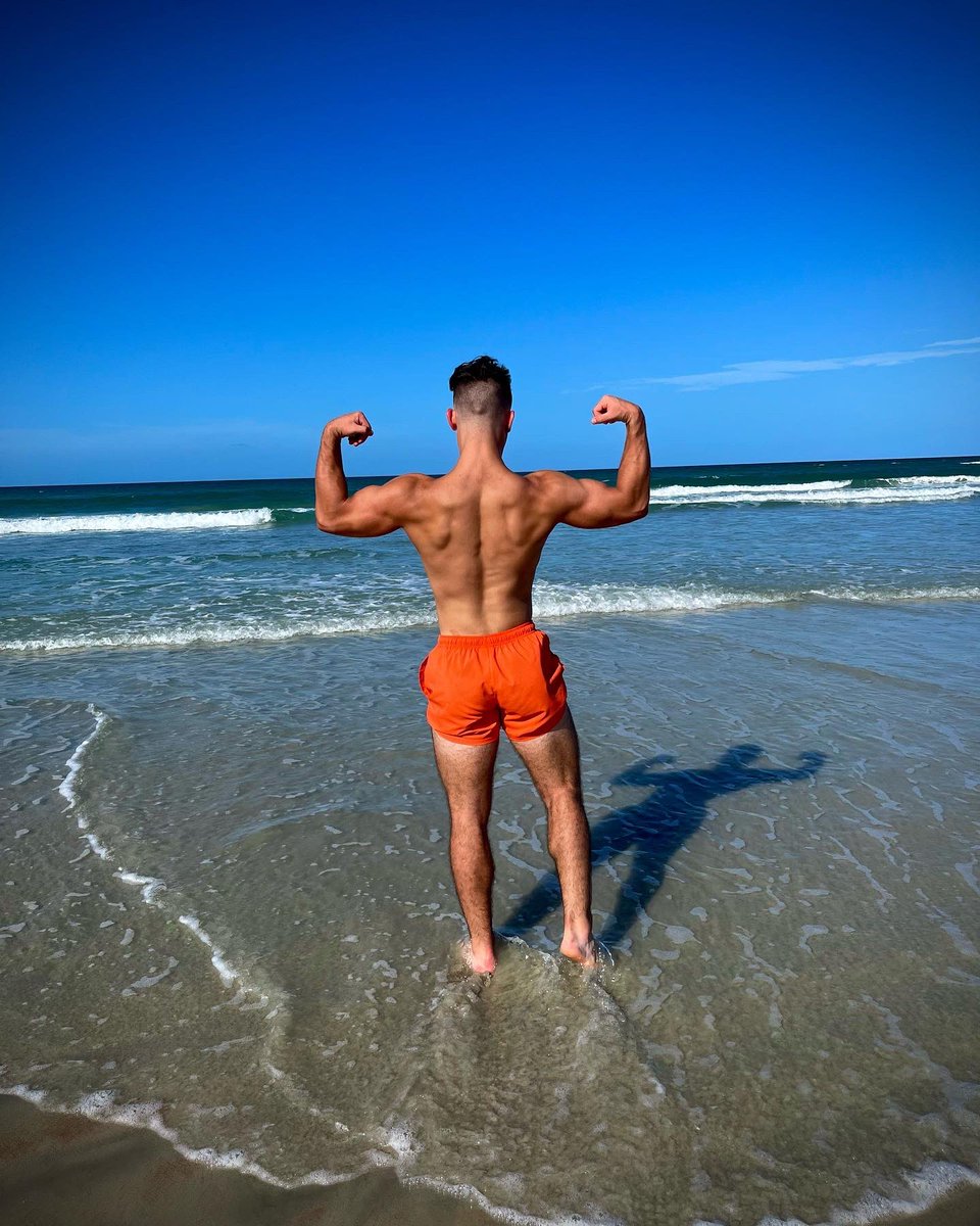 saustinlifts's tweet photo. Beach vibez🏖 https://t.co/F9AxCIGNhh