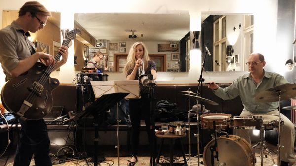 2022 Something Else! Festival – Final Event - mailchi.mp/13ceeca6fe17/z…
Saturday, July 16 -7pm- 
Cotton Factory
270 Sherman Ave. N., Hamilton
7 pm
Lina Allemano’s Ohrenschmaus (Berlin)
+ 
8 pm
Numinosity Trio (Ontario)

somethingelsefestival.com