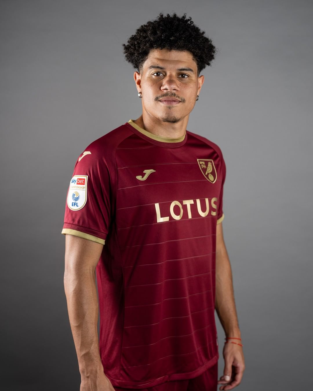 FXzdQLHVUAI3wt2?format=jpg&name=large