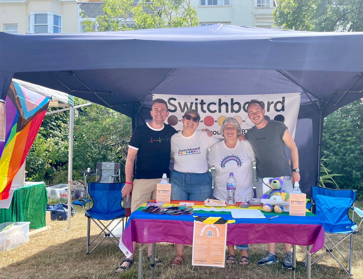 LGBTSwitchboard's tweet image. What a day. Our whole team are buzzing. We spoke to 100's of wonderful folk today - don't forget we're here for you every day.
#transpride #brightonbearweekend #brighton #lwiththet #lgbtq