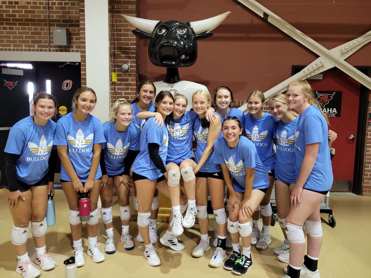 Way to play <a href="/halliehamilton0/">Hallie Hamilton</a> !! She is our Bulldog of the day after day 1 of Team Camp <a href="/OmahaVB/">Omaha Volleyball</a> !! Who will it be for Day 2?!! #npONE #CUE2022 #WTMB