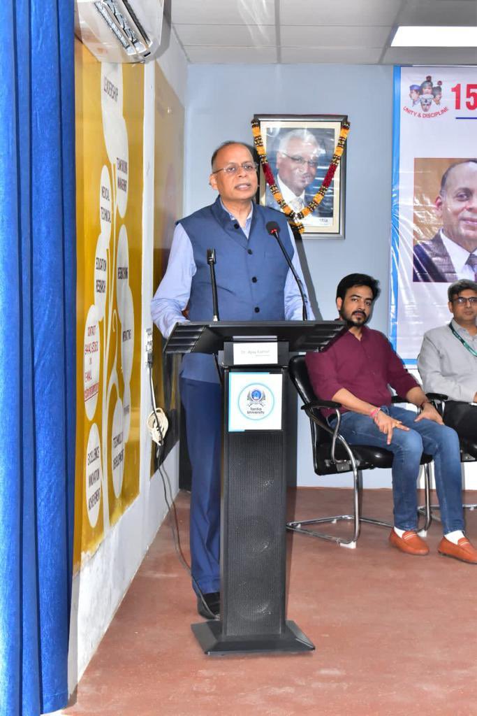 NCCDteRajasthan's tweet photo. @PRODefRjsthn @IaSouthern @drajaykumar_ias @HQ_DG_NCC @SpokespersonMoD DEFENCE SECRETARY and DGNCC accompanied by DDG RAJ NCC dte ,vis 15 RAJ NCC bn institutions , at Sri Ganganagar.stressed upon modernising trg methods being adopted in NCC in sync with technological challenges https://t.co/nxTsYQLm1y