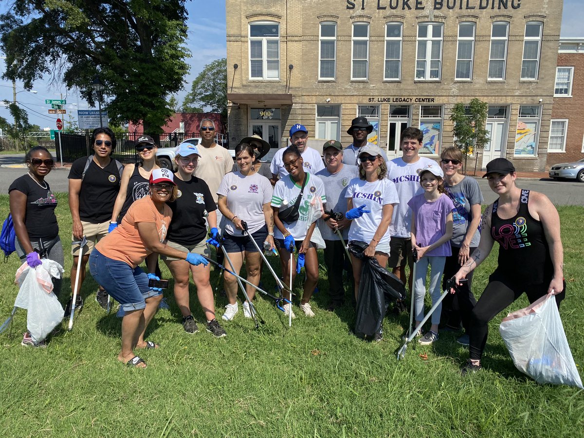 AnnCan2024's tweet photo. Celebrating Maggie L. Walker and continuing her legacy here in #The3rd #JWard Thank you @rvaparksandrec #Americorps for keeping our community ๐คฉ beautiful #Northside #Apostletown #StLukeBldg #DrBenjaminJLambertIIIWay #StallingsFamily ๐Liza Ferrell #JandJ https://t.co/rOUeIE4kB9