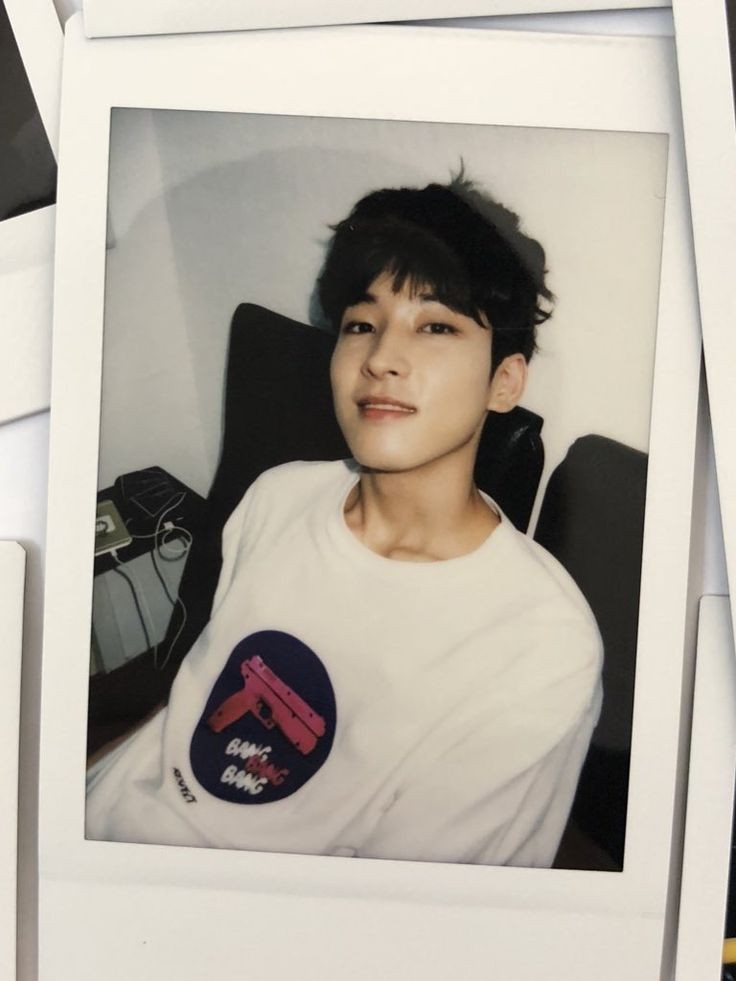 beaniewoos's tweet image. HAPPY BIRTHDAY MY DARLING WONWOO!!! THANK YOU FOR BEING STRONG. I HOPE YOU ENJOY YOUR SPECIAL DAY! I LOVE YOU 3000! ❤❤

#happy_WONWOO_day
#wonwoodarlingday 
#WONWOO
#SEVENTEEN