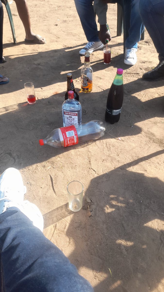 BusaniDlamini12's tweet photo. Bekumnandi ngihleli noDlamini https://t.co/SBqLBQFlFz