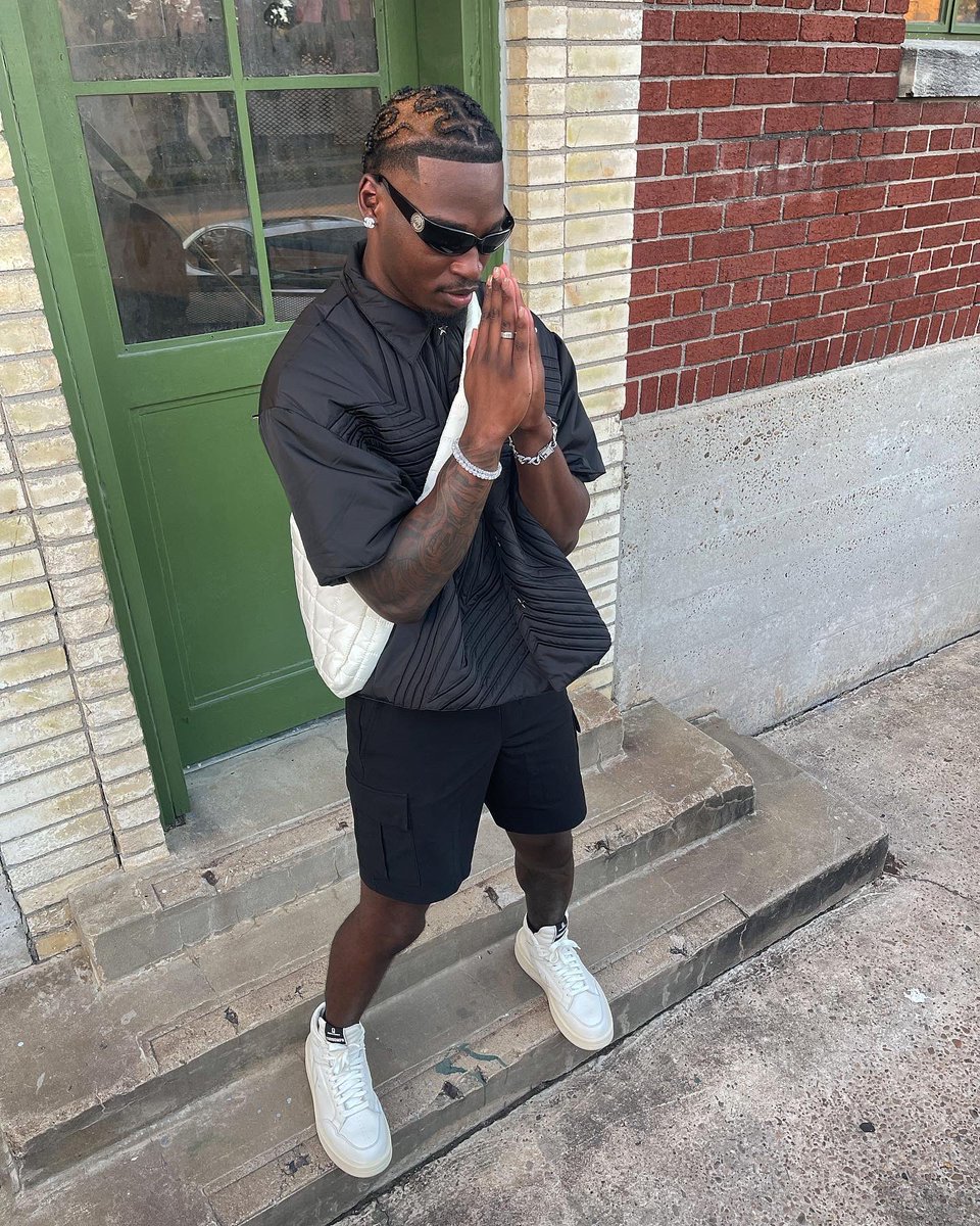 mustbevic_'s tweet photo. NEW STEELO 🃏 https://t.co/zOtA5WnVCT