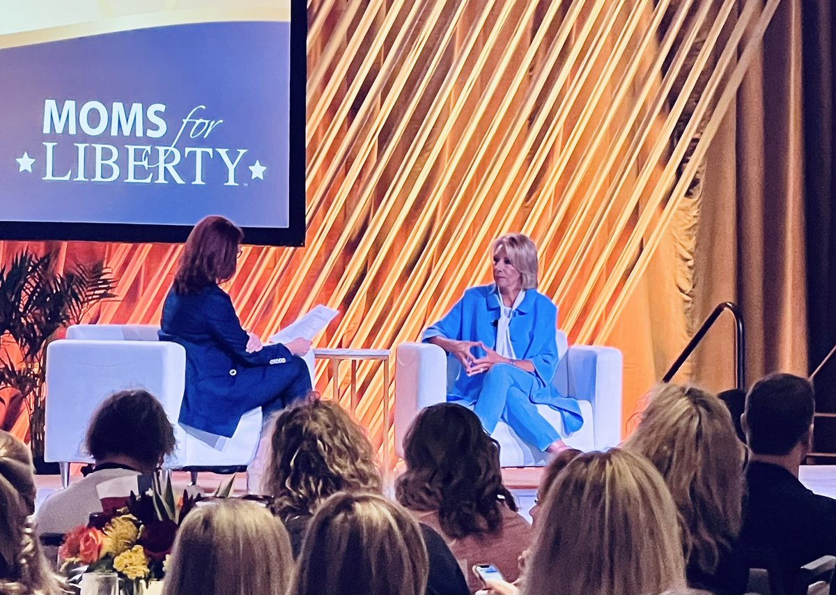 MailynSpeaks's tweet photo. “I personally believe the Department of Education should not exist to begin with.”
~ Betsy DeVoos, former Secretary of Education.
Tampa, FL. July 16th, 2022
#M4LSummit22
#WhoseChildrenAreThey
#ConMisHijosNoMetas https://t.co/vAjqQmX0UP