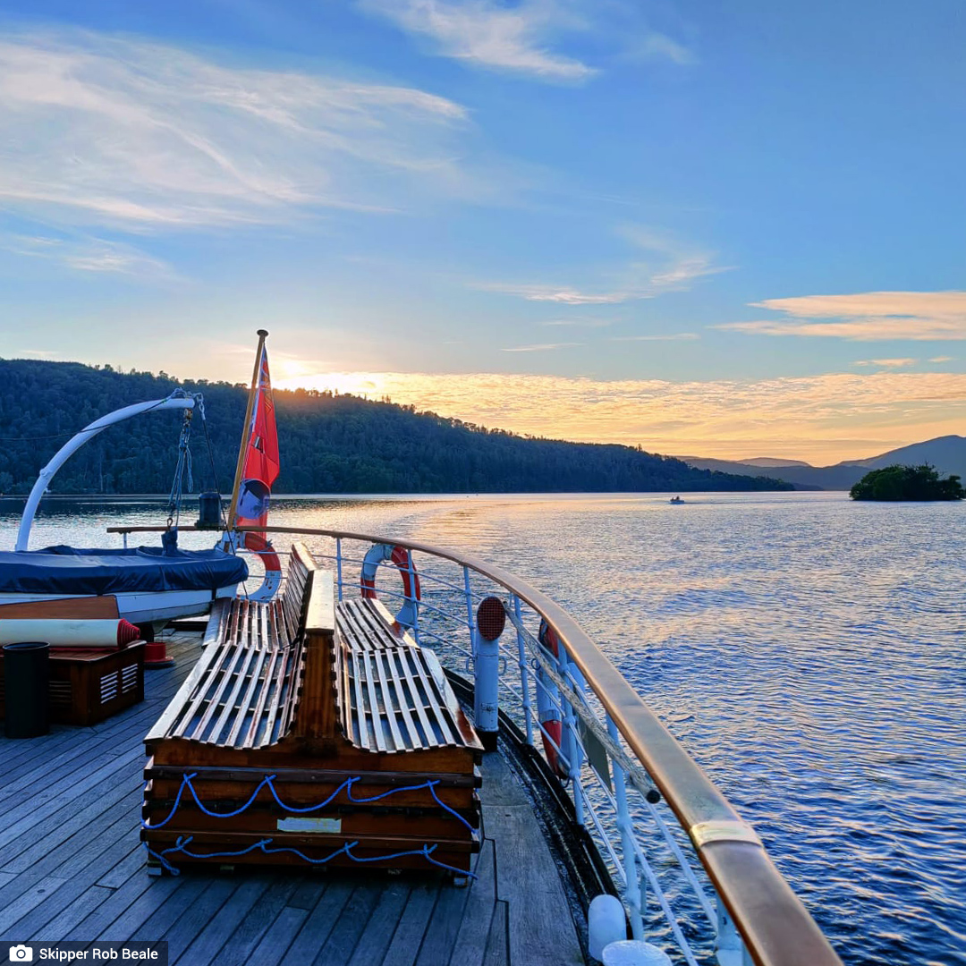 Golden hour on the last cruise of the day - you can't beat this feeling.

#cruising #vacation #ship