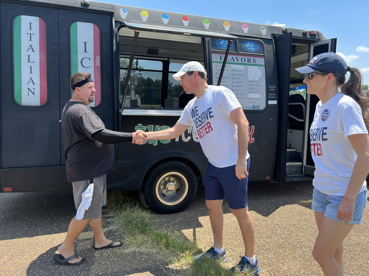morgan_worth's tweet photo. Come join us at River City Church to early vote and enjoy Italian Ice from The Ice Truck! We’re here until 2:00pm! https://t.co/G80f1HO4Ob